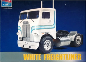 White Freightliner Single Drive Cabover (1/25) (fs)