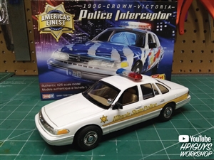 crown victoria model kit