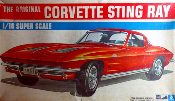 1963 Corvette (4 'n 1) Stock, Road Racer, Street Custom, Drag (1/16)