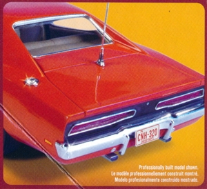 Dukes of Hazzard General Lee '69 Dodge Charger Snap Kit - New Tooling  Molded in Color (1/25) (fs)